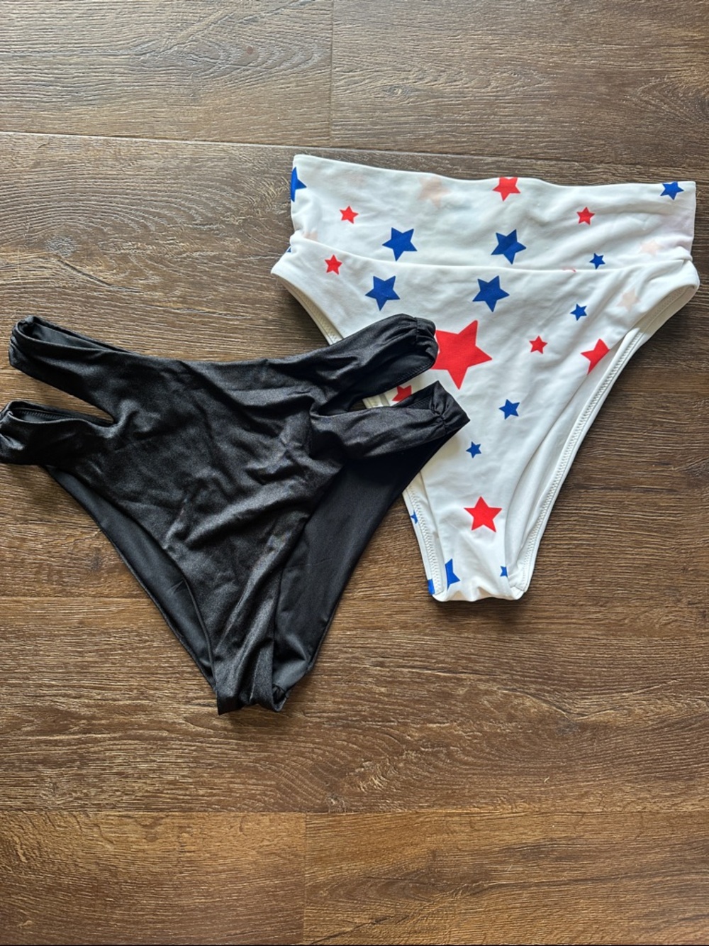 Victoria's Secret High-Waist Bikini Bottoms - Black & White Star Print